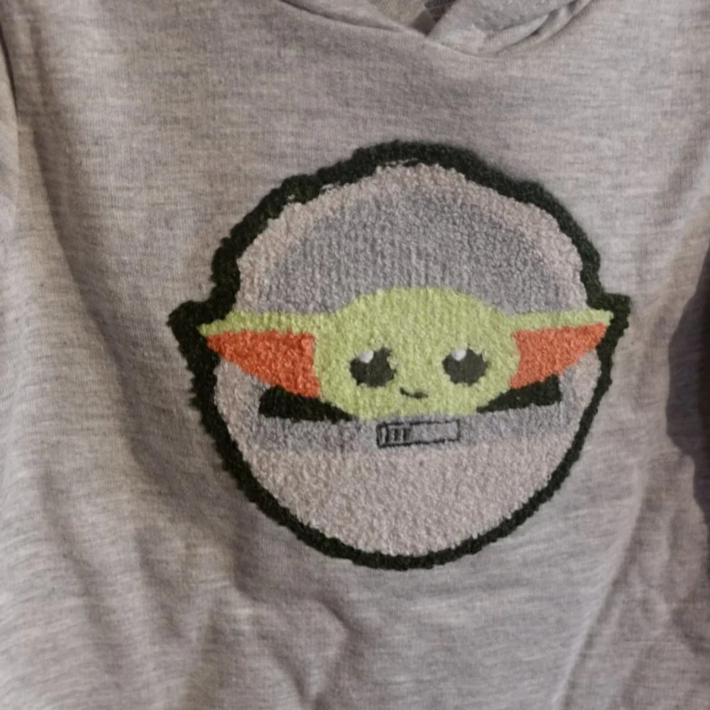 NWOT Star Wars Yoda 2 Piece Sweat Suit Gray Green Hoodie Pants 2T Toddler